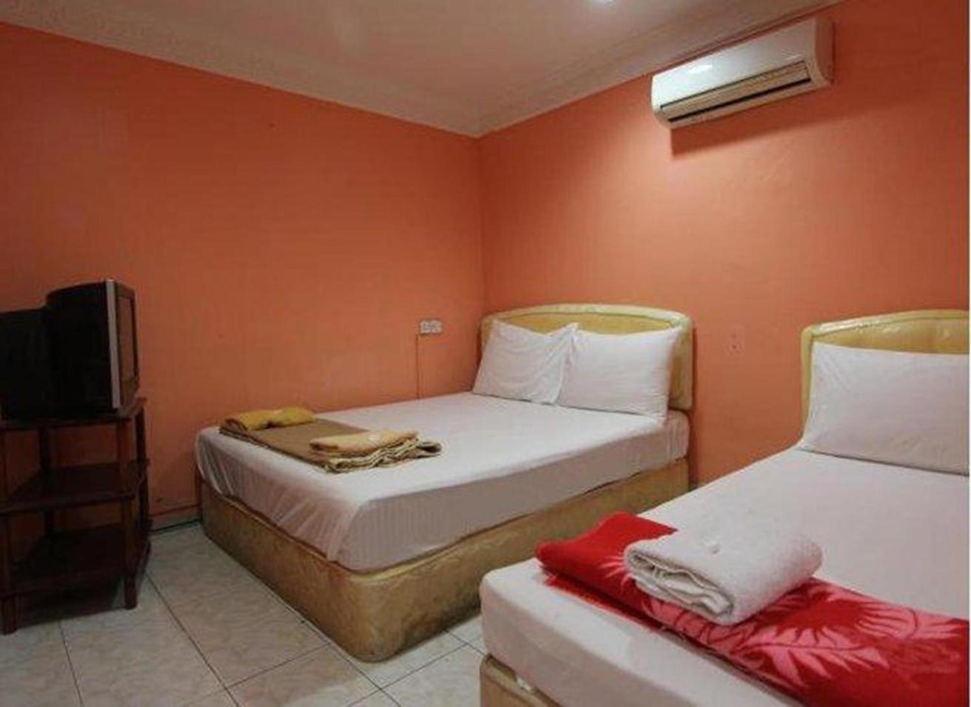 Hotel Nilai H2 Exterior foto